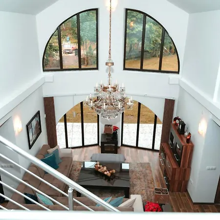 Duboka Villa *