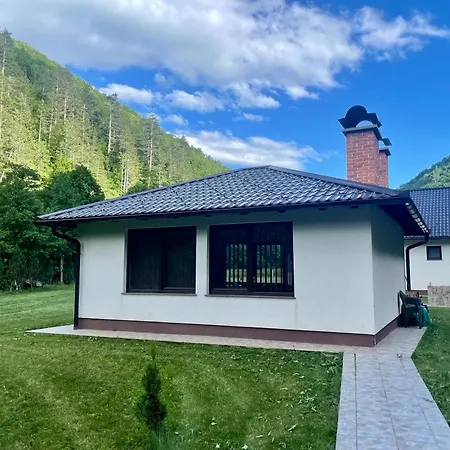 Duboka Villa